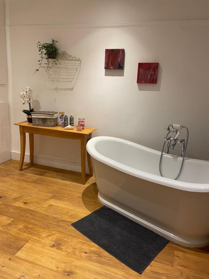 Traditional 4 Bedroom In Greenwich Plumstead (Greater London)