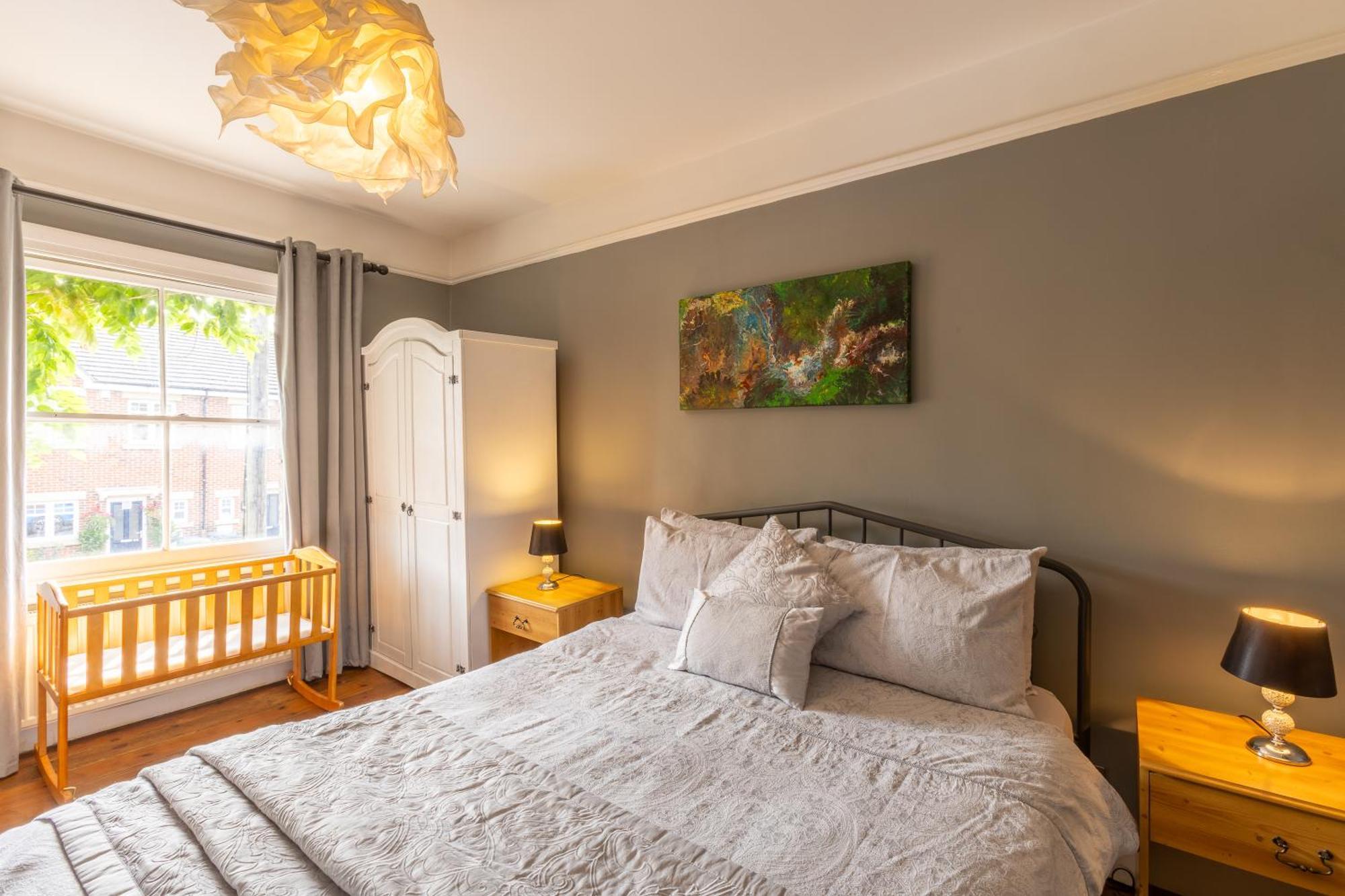 Traditional 4 Bedroom In Greenwich