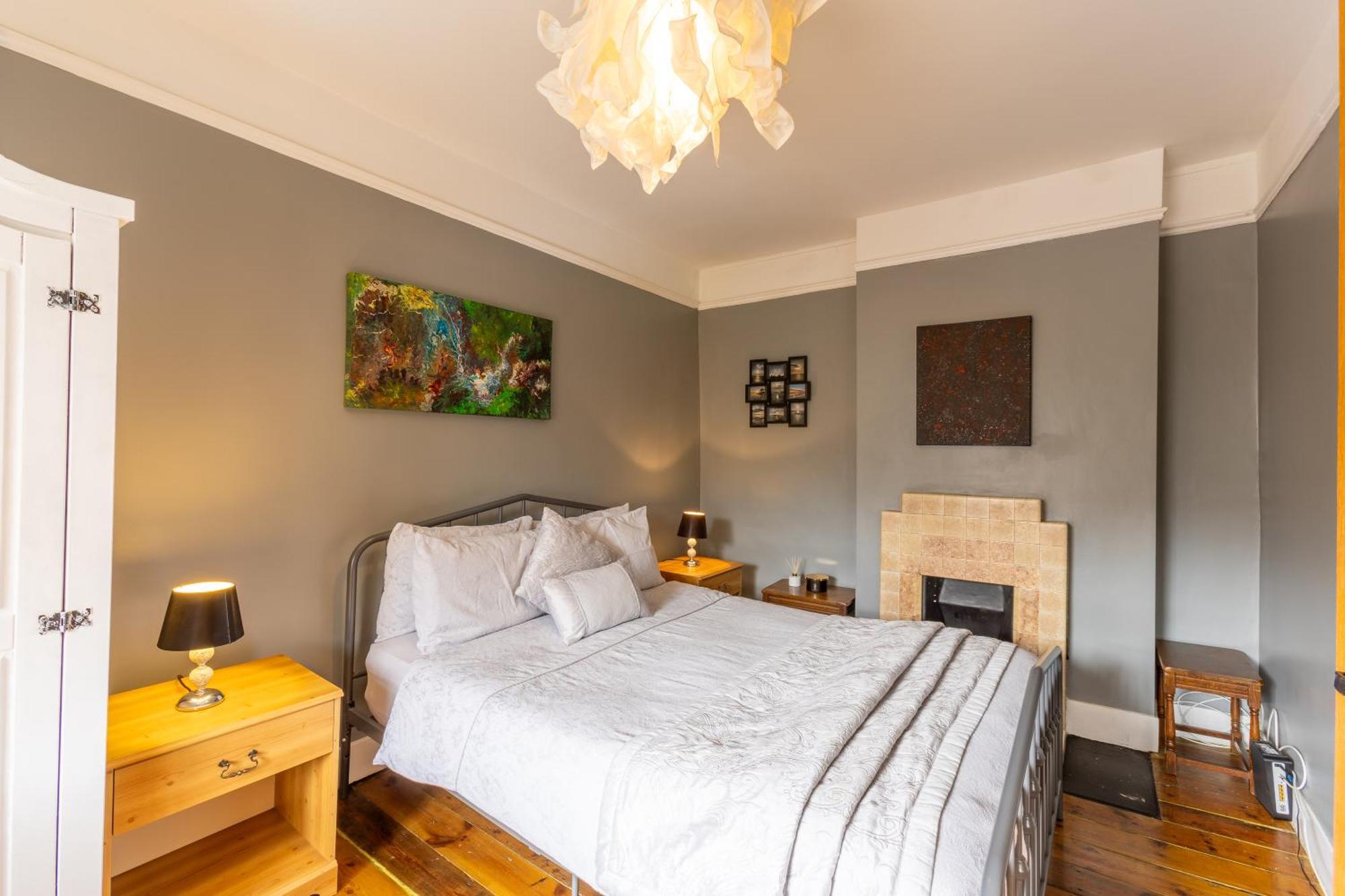 Holiday home Traditional 4 Bedroom In Greenwich
